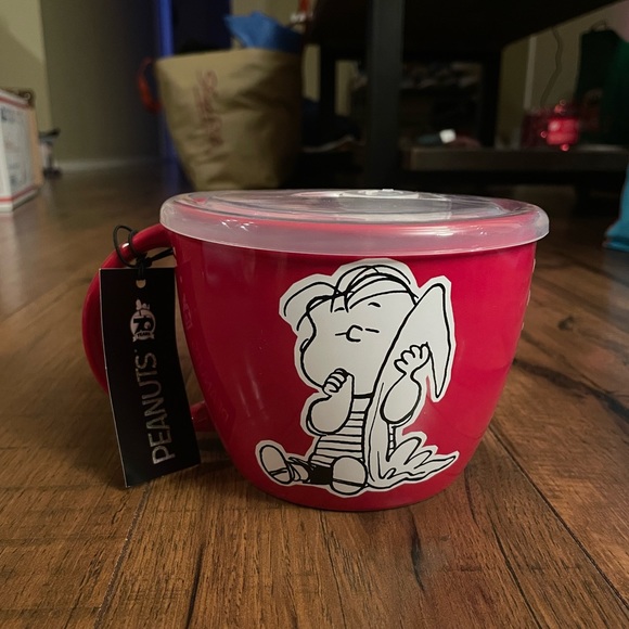 Peanuts Dining Peanuts Linus Soup Mug With Lid Poshmark